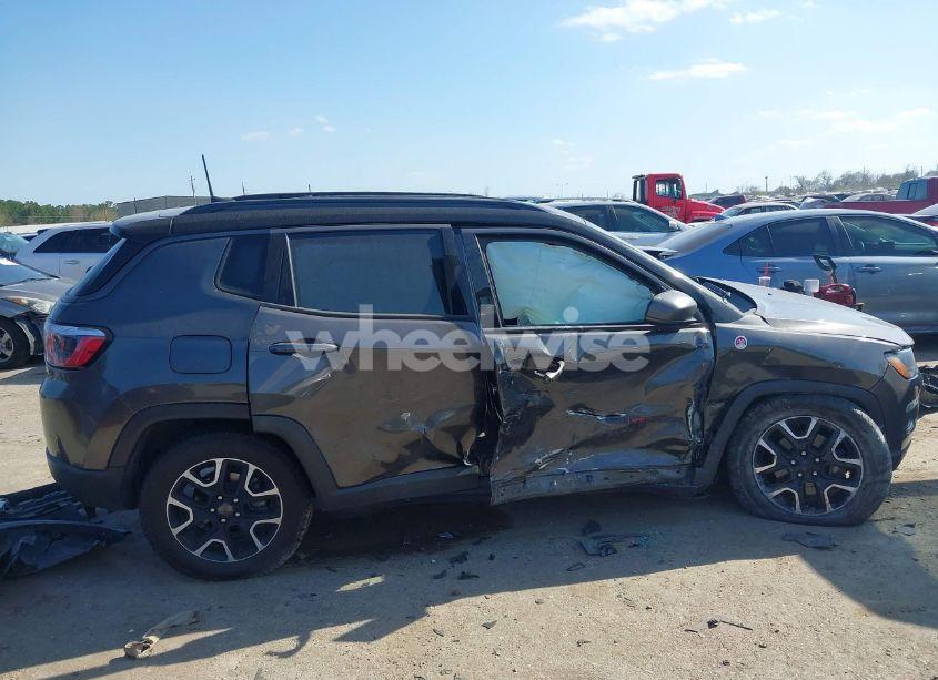 Photo 13 of 2019 Jeep Compass TRAILHAWK 4X4 (VIN 3C4NJDDBXKT811171)