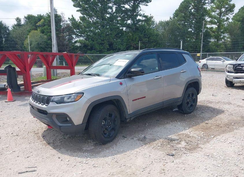 Photo 2 of 2023 Jeep Compass TRAILHAWK (VIN 3C4NJDDN1PT527509)