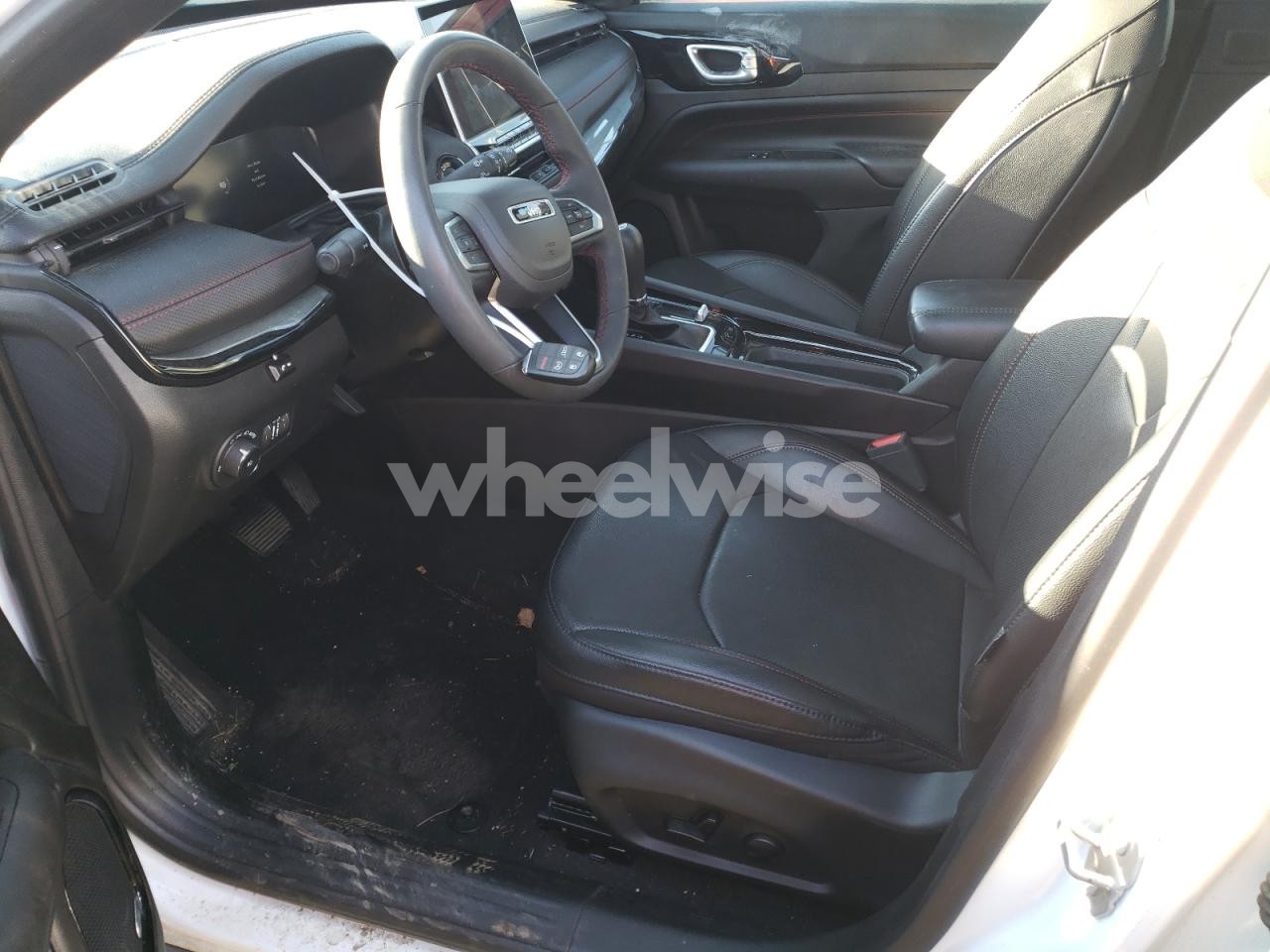 Photo 7 of 2024 JEEP COMPASS TRAILHAWK N/A (VIN 3C4NJDDN3RT590811)