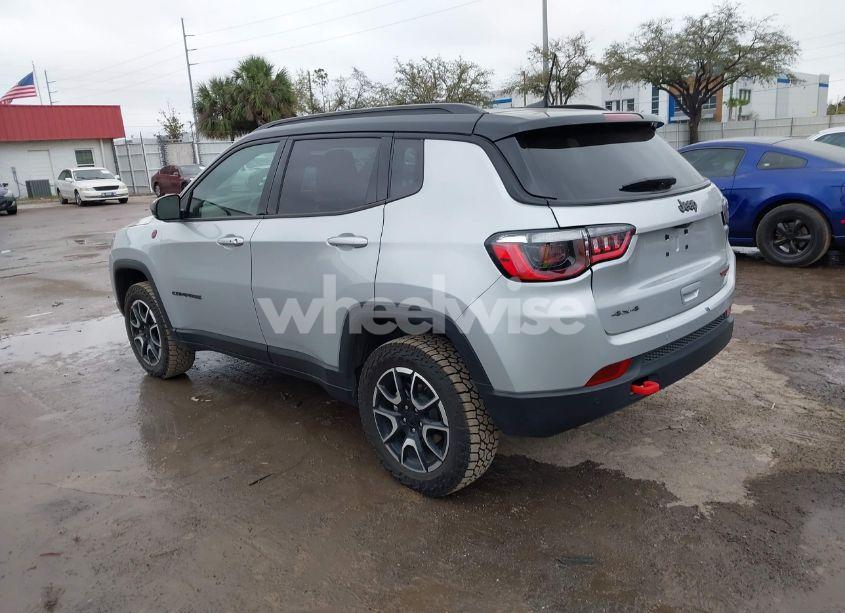 Photo 3 of 2024 Jeep Compass TRAILHAWK 4X4 (VIN 3C4NJDDN4RT119637)