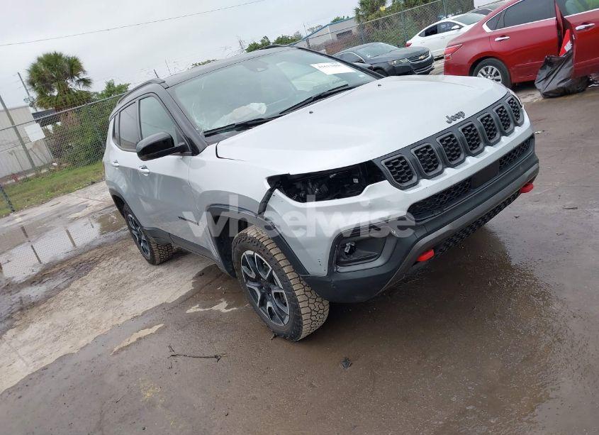 Photo 6 of 2024 Jeep Compass TRAILHAWK 4X4 (VIN 3C4NJDDN4RT119637)