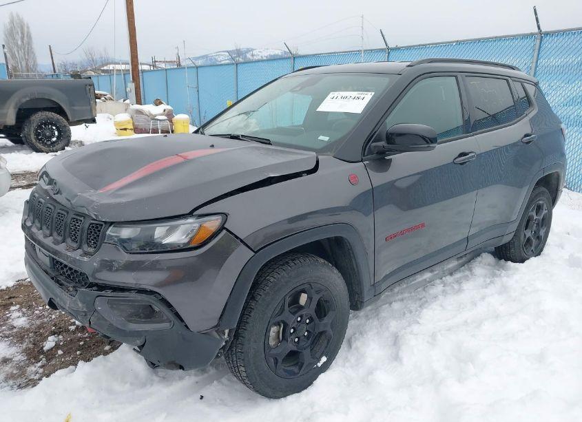 Photo 2 of 2024 Jeep Compass TRAILHAWK 4X4 (VIN 3C4NJDDN5RT595072)