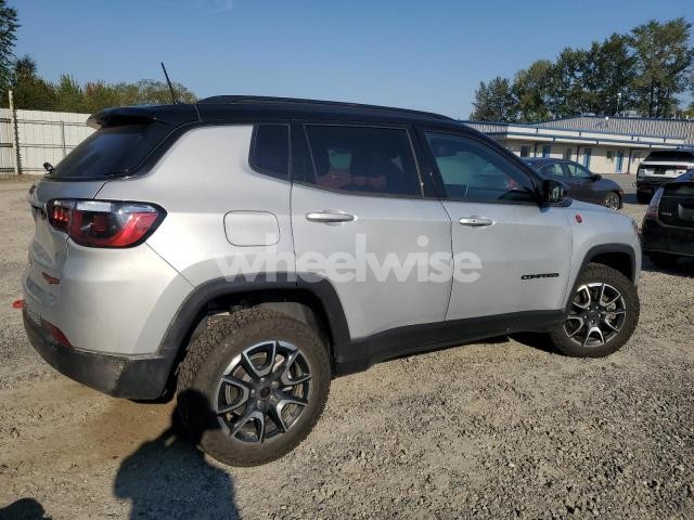 Photo 4 of 2025 JEEP COMPASS TRAILHAWK N/A (VIN 3C4NJDDN5ST532267)