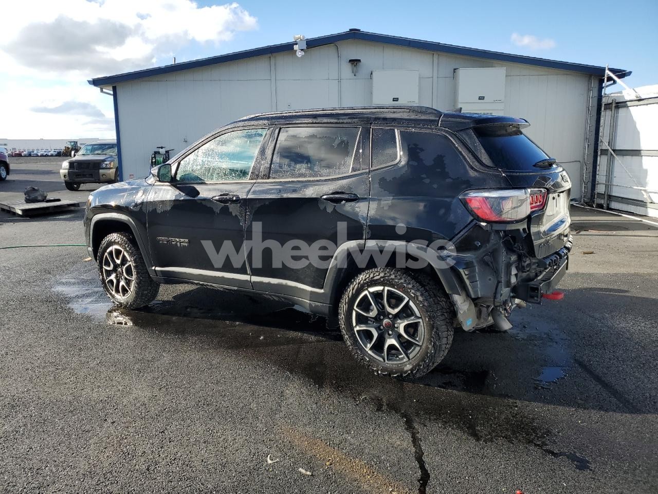 Photo 2 of 2025 JEEP COMPASS TRAILHAWK (VIN 3C4NJDDN8ST549581)