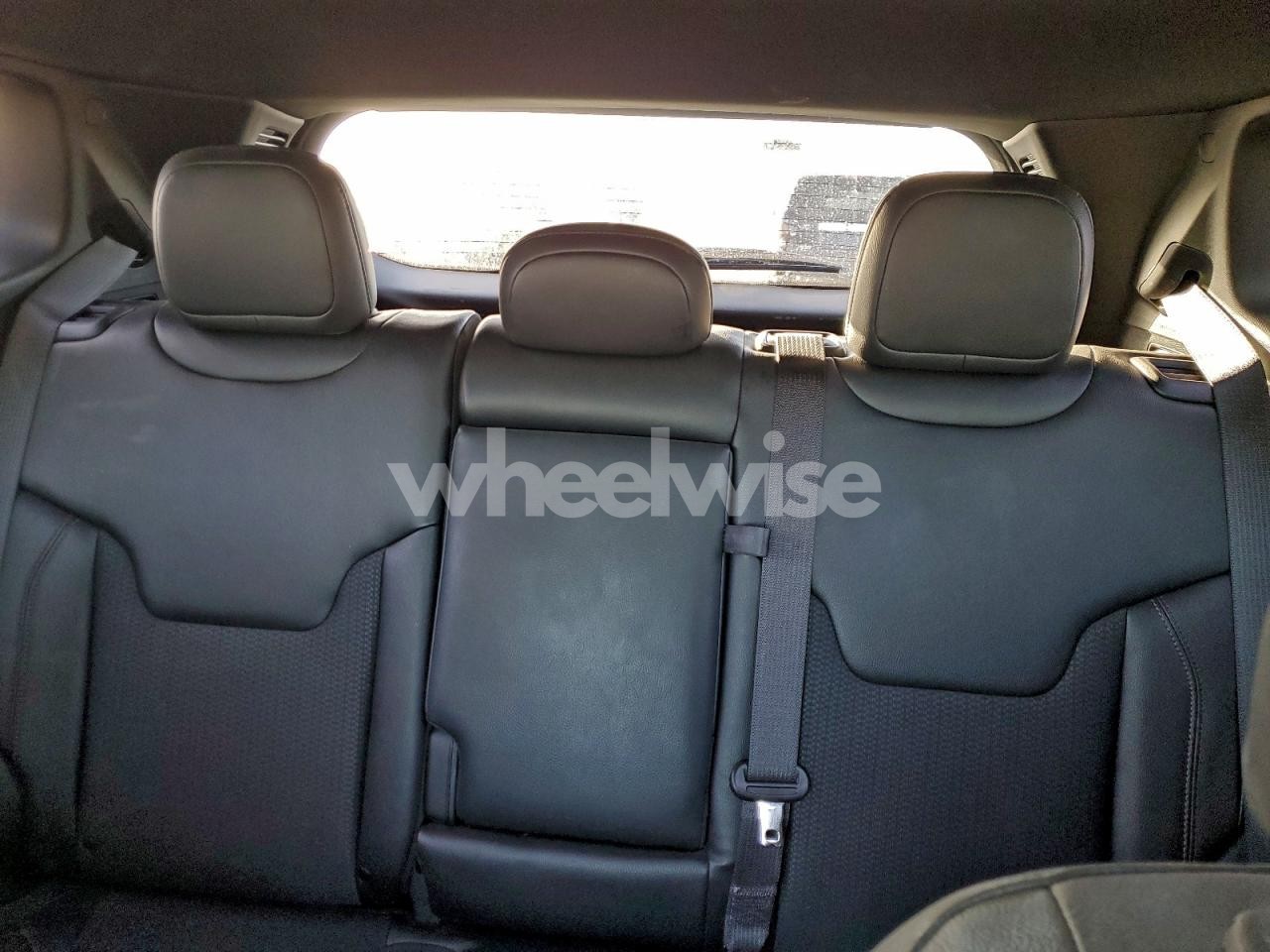Photo 10 of 2025 JEEP COMPASS TRAILHAWK (VIN 3C4NJDDNXST533379)