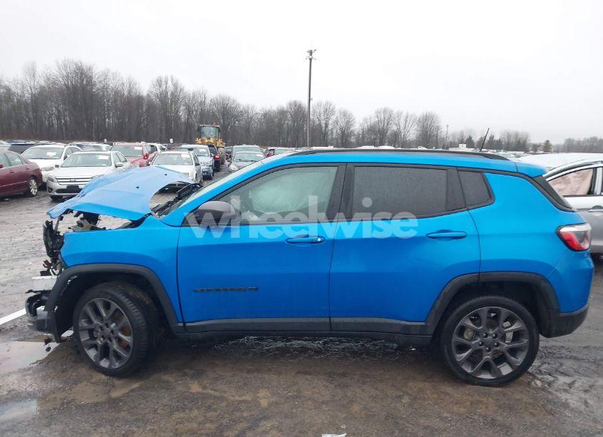 Photo 15 of 2021 Jeep Compass 80TH ANNIVERSARY 4X4 (VIN 3C4NJDEB0MT516551)
