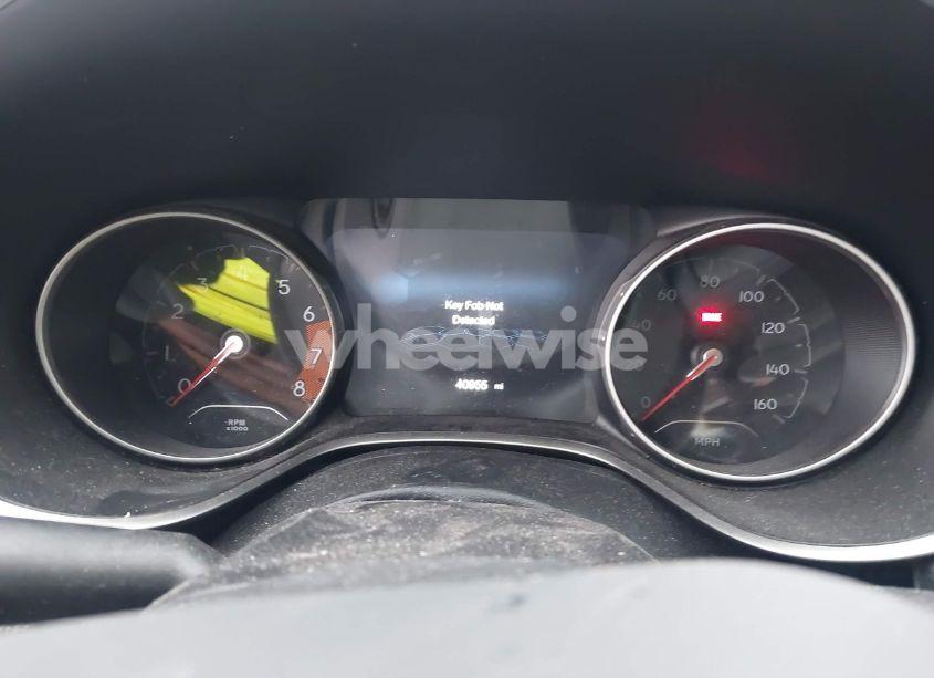 Photo 7 of 2021 Jeep Compass 80TH ANNIVERSARY 4X4 (VIN 3C4NJDEB0MT516551)