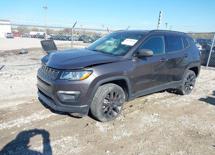 Photo 2 of 2021 Jeep Compass 80TH ANNIVERSARY 4X4 (VIN 3C4NJDEB0MT529025)