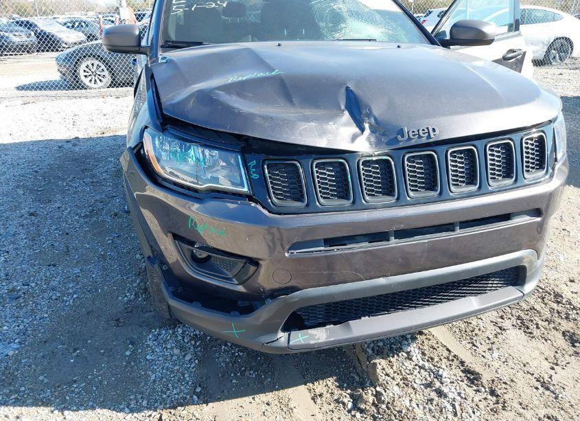 Photo 6 of 2021 Jeep Compass 80TH ANNIVERSARY 4X4 (VIN 3C4NJDEB0MT529025)