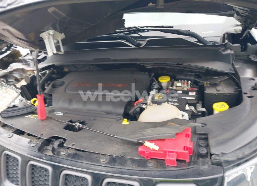 Photo 10 of 2021 Jeep Compass 80TH ANNIVERSARY 4X4 (VIN 3C4NJDEB0MT593128)