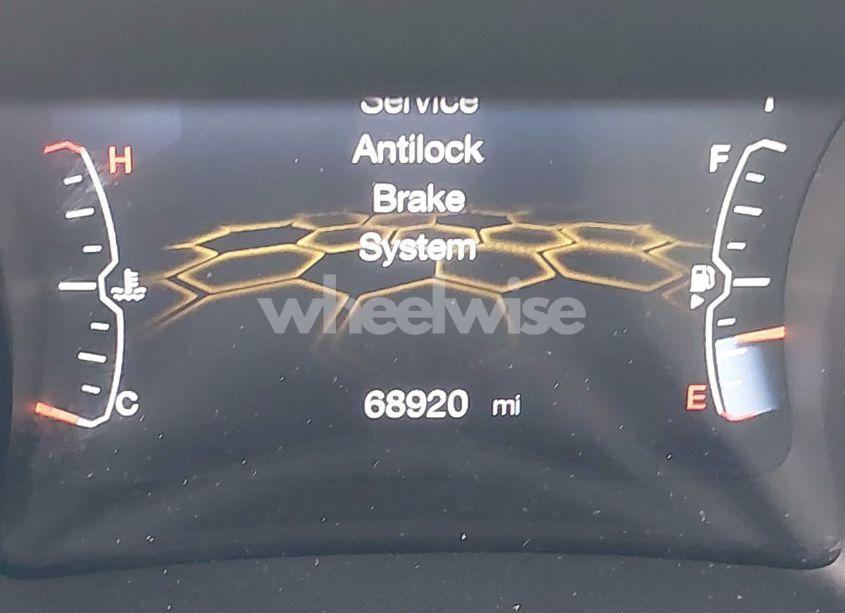 Photo 15 of 2021 Jeep Compass 80TH ANNIVERSARY 4X4 (VIN 3C4NJDEB0MT593128)