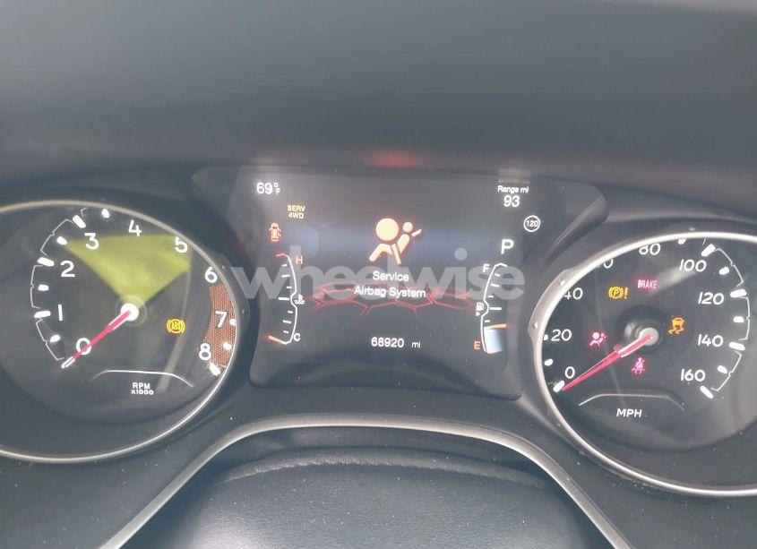 Photo 7 of 2021 Jeep Compass 80TH ANNIVERSARY 4X4 (VIN 3C4NJDEB0MT593128)