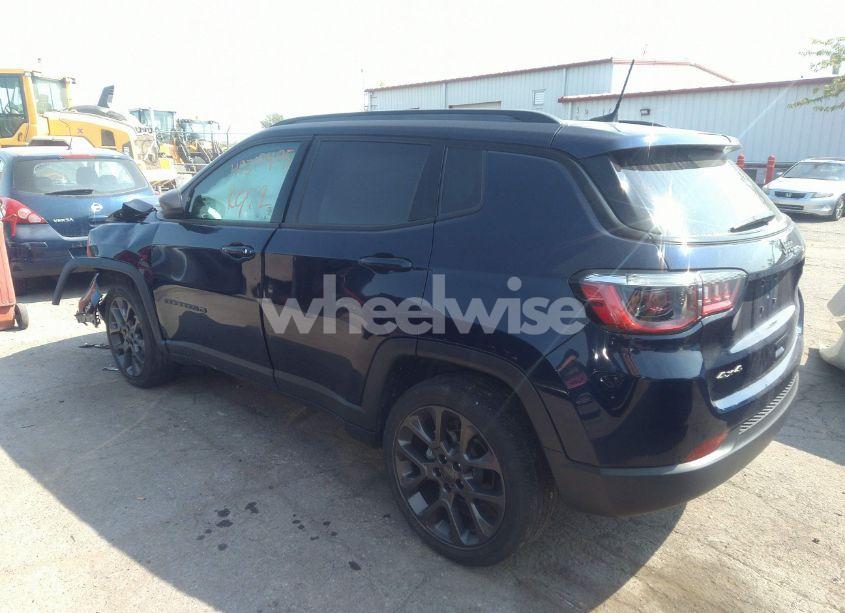 Photo 3 of 2021 Jeep Compass 80TH ANNIVERSARY 4X4 (VIN 3C4NJDEB1MT528983)