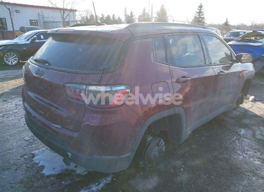 Photo 4 of 2021 Jeep Compass 80TH ANNIVERSARY 4X4 (VIN 3C4NJDEB1MT575205)