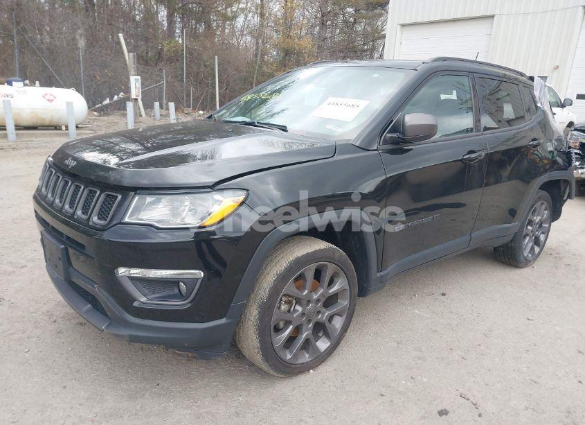 Photo 2 of 2021 Jeep Compass 80TH ANNIVERSARY 4X4 (VIN 3C4NJDEB1MT583160)