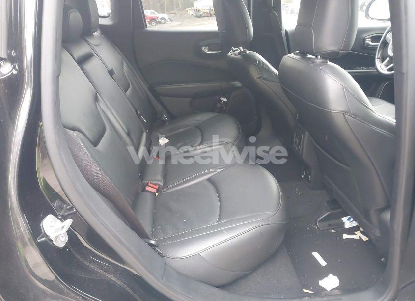 Photo 8 of 2021 Jeep Compass 80TH ANNIVERSARY 4X4 (VIN 3C4NJDEB1MT583160)