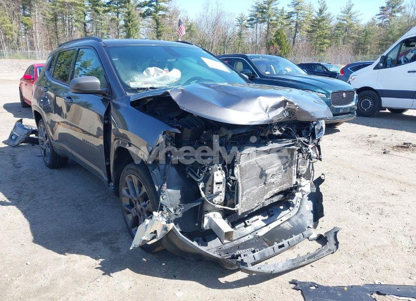 Photo 6 of 2021 Jeep Compass 80TH ANNIVERSARY 4X4 (VIN 3C4NJDEB1MT603763)