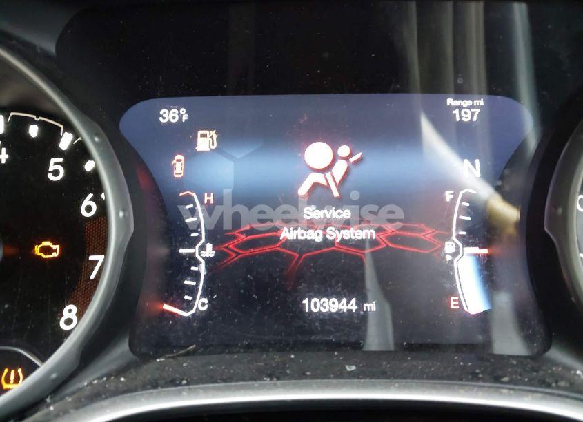 Photo 15 of 2021 Jeep Compass 80TH ANNIVERSARY 4X4 (VIN 3C4NJDEB4MT576090)