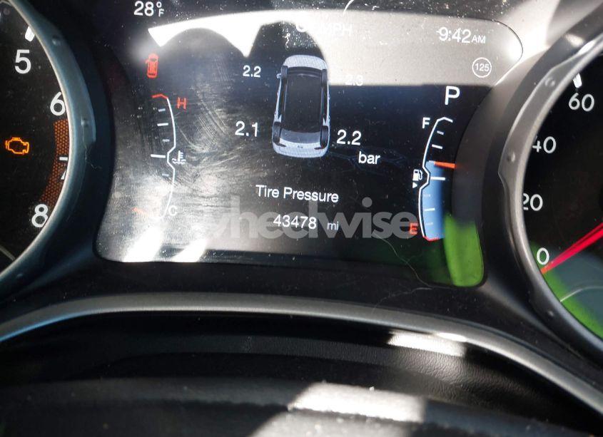 Photo 15 of 2021 Jeep Compass 80TH ANNIVERSARY 4X4 (VIN 3C4NJDEB5MT553868)