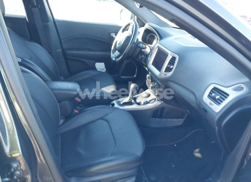 Photo 5 of 2021 Jeep Compass 80TH ANNIVERSARY 4X4 (VIN 3C4NJDEB5MT553868)