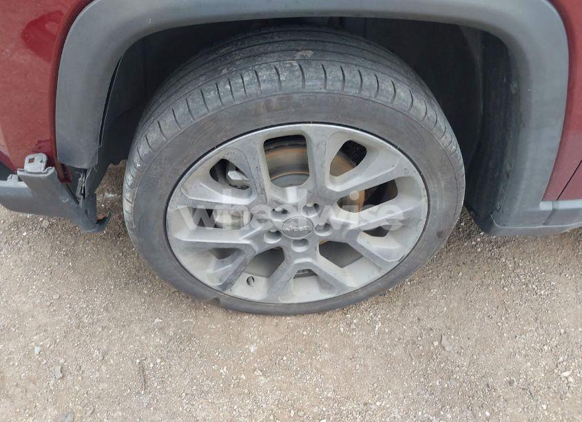 Photo 12 of 2021 Jeep Compass 80TH ANNIVERSARY 4X4 (VIN 3C4NJDEB5MT556771)