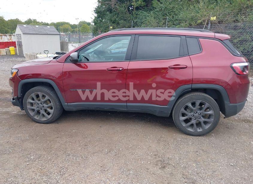 Photo 15 of 2021 Jeep Compass 80TH ANNIVERSARY 4X4 (VIN 3C4NJDEB5MT556771)