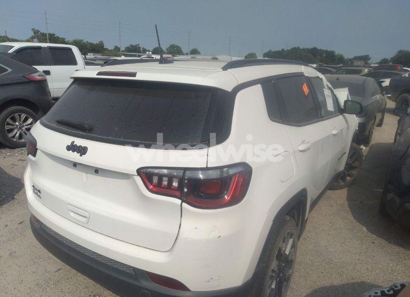 Photo 4 of 2021 Jeep Compass 80TH ANNIVERSARY 4X4 (VIN 3C4NJDEB5MT596218)