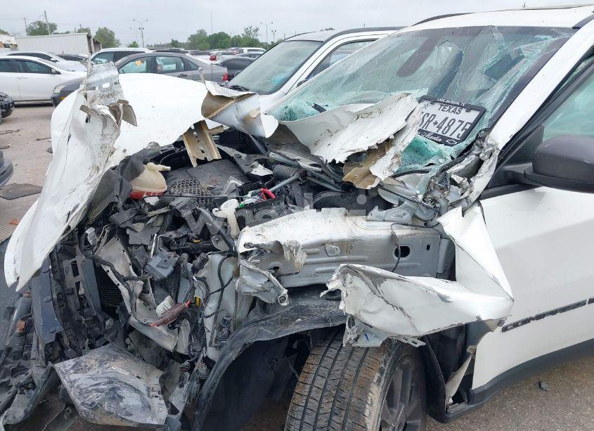 Photo 6 of 2021 Jeep Compass 80TH ANNIVERSARY 4X4 (VIN 3C4NJDEB5MT596218)