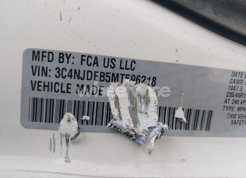 Photo 9 of 2021 Jeep Compass 80TH ANNIVERSARY 4X4 (VIN 3C4NJDEB5MT596218)