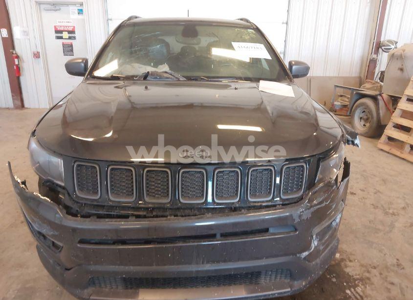 Photo 12 of 2021 Jeep Compass 80TH ANNIVERSARY 4X4 (VIN 3C4NJDEB6MT513623)