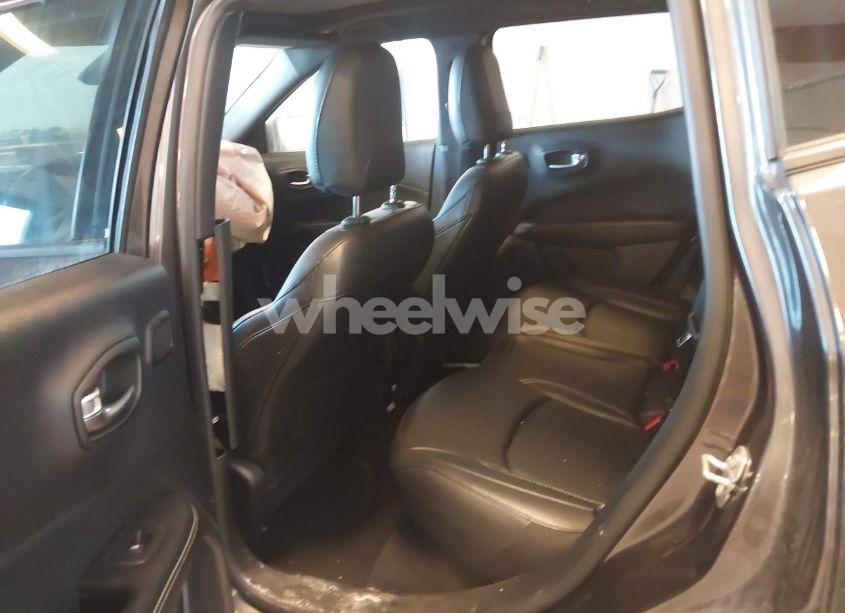 Photo 8 of 2021 Jeep Compass 80TH ANNIVERSARY 4X4 (VIN 3C4NJDEB6MT513623)