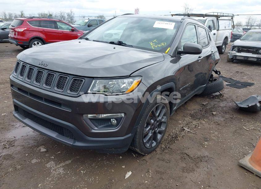 Photo 2 of 2021 Jeep Compass 80TH ANNIVERSARY 4X4 (VIN 3C4NJDEB7MT535498)