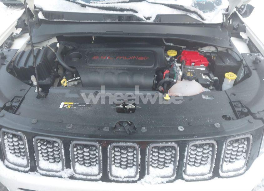 Photo 10 of 2021 Jeep Compass 80TH ANNIVERSARY 4X4 (VIN 3C4NJDEB8MT542895)