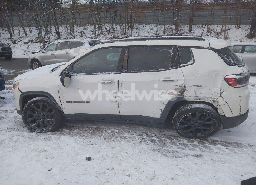 Photo 14 of 2021 Jeep Compass 80TH ANNIVERSARY 4X4 (VIN 3C4NJDEB8MT542895)