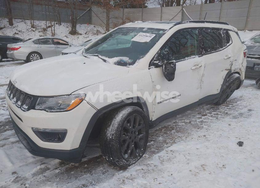 Photo 2 of 2021 Jeep Compass 80TH ANNIVERSARY 4X4 (VIN 3C4NJDEB8MT542895)