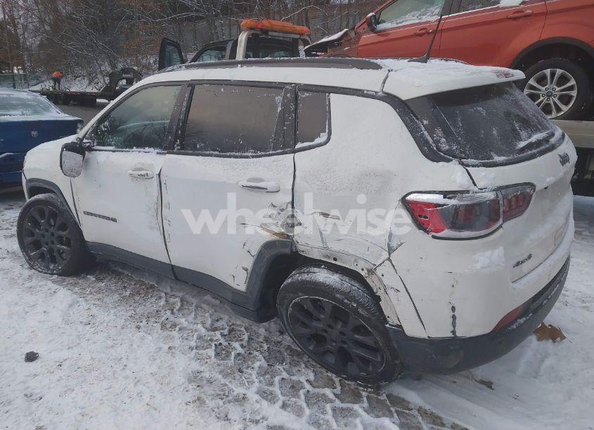 Photo 3 of 2021 Jeep Compass 80TH ANNIVERSARY 4X4 (VIN 3C4NJDEB8MT542895)