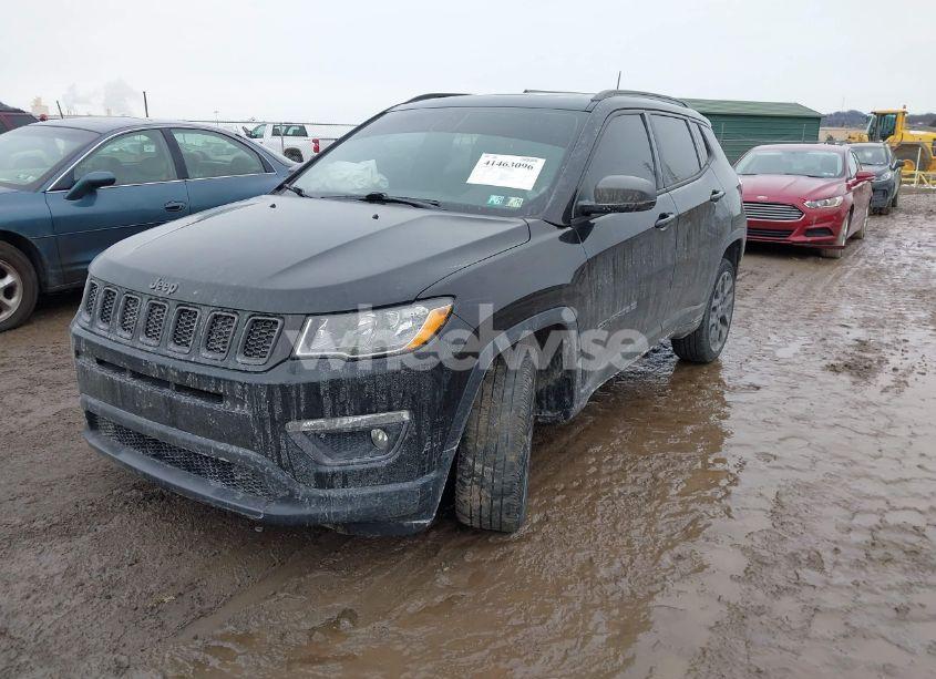 Photo 2 of 2021 Jeep Compass 80TH ANNIVERSARY 4X4 (VIN 3C4NJDEB9MT553825)