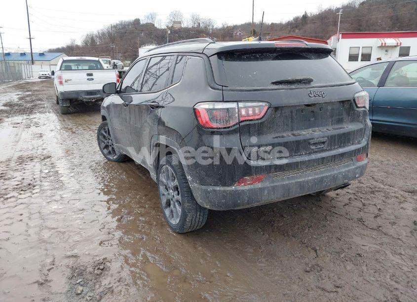 Photo 3 of 2021 Jeep Compass 80TH ANNIVERSARY 4X4 (VIN 3C4NJDEB9MT553825)