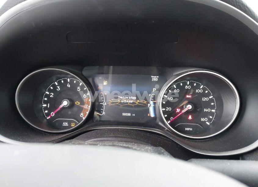 Photo 7 of 2021 Jeep Compass 80TH ANNIVERSARY 4X4 (VIN 3C4NJDEB9MT553825)