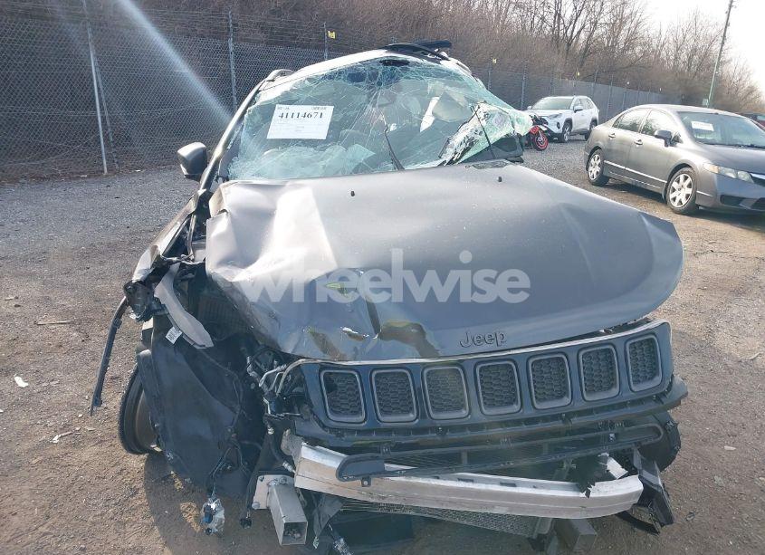 Photo 10 of 2021 Jeep Compass 80TH ANNIVERSARY 4X4 (VIN 3C4NJDEB9MT593306)