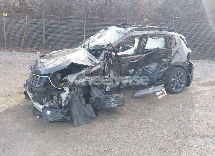 Photo 2 of 2021 Jeep Compass 80TH ANNIVERSARY 4X4 (VIN 3C4NJDEB9MT593306)