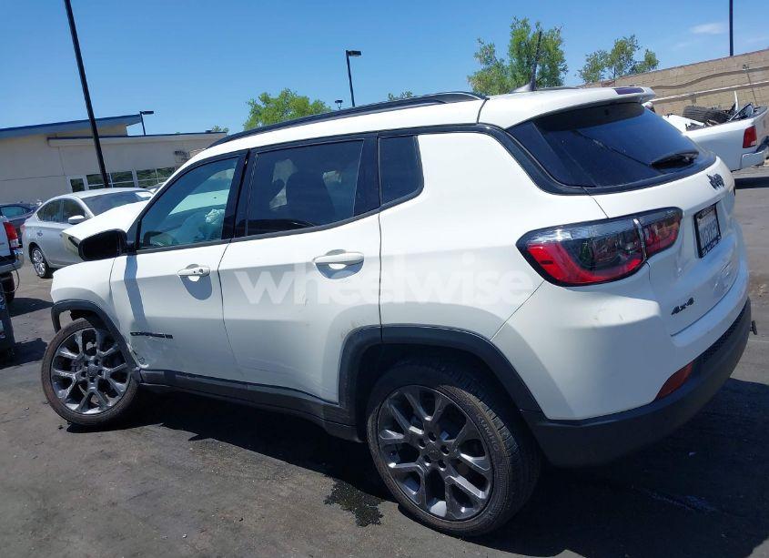 Photo 14 of 2021 Jeep Compass 80TH ANNIVERSARY 4X4 (VIN 3C4NJDEBXMT568284)