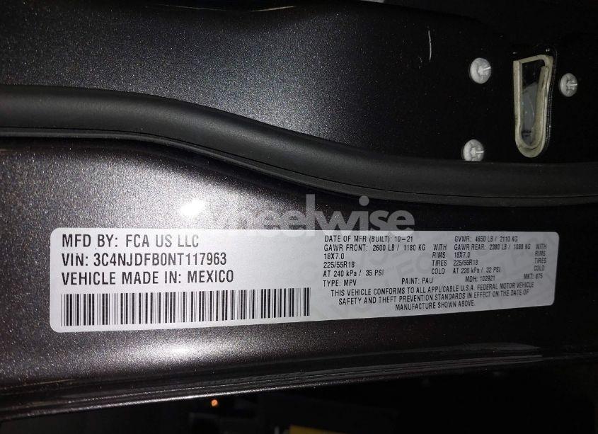 Photo 9 of 2022 Jeep Compass LATITUDE LUX 4X4 (VIN 3C4NJDFB0NT117963)