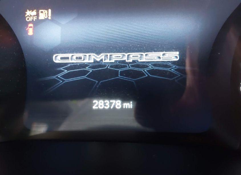 Photo 16 of 2022 Jeep Compass LATITUDE LUX 4X4 (VIN 3C4NJDFB0NT164555)