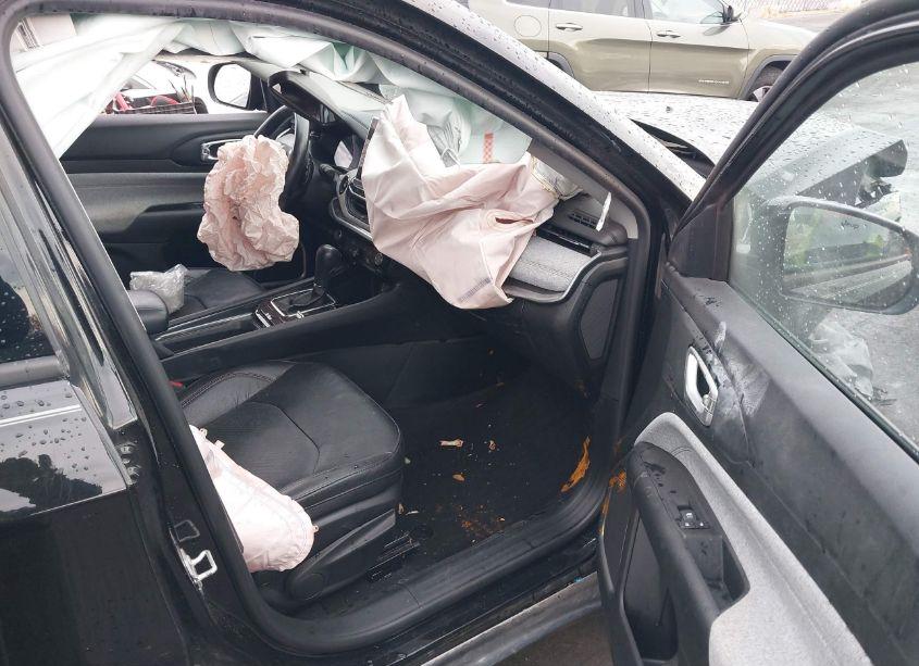 Photo 5 of 2022 Jeep Compass LATITUDE LUX 4X4 (VIN 3C4NJDFB0NT195627)