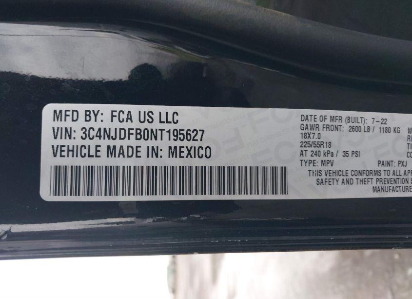 Photo 9 of 2022 Jeep Compass LATITUDE LUX 4X4 (VIN 3C4NJDFB0NT195627)