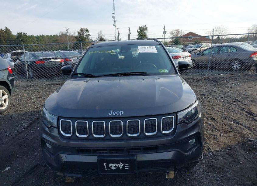 Photo 12 of 2022 Jeep Compass LATITUDE LUX 4X4 (VIN 3C4NJDFB1NT212449)