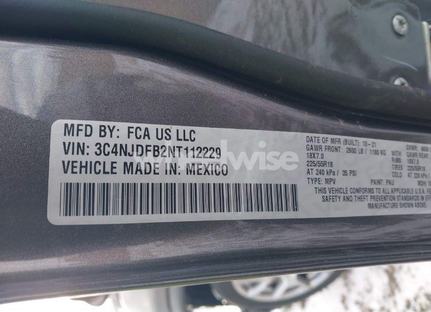 Photo 9 of 2022 Jeep Compass LATITUDE LUX 4X4 (VIN 3C4NJDFB2NT112229)