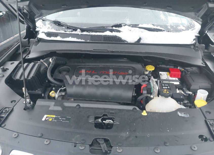 Photo 10 of 2022 Jeep Compass LATITUDE LUX 4X4 (VIN 3C4NJDFB4NT169659)