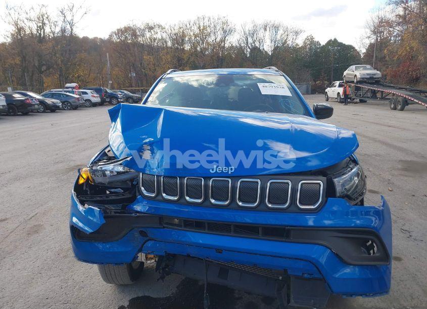 Photo 13 of 2022 Jeep Compass LATITUDE LUX 4X4 (VIN 3C4NJDFB4NT181942)